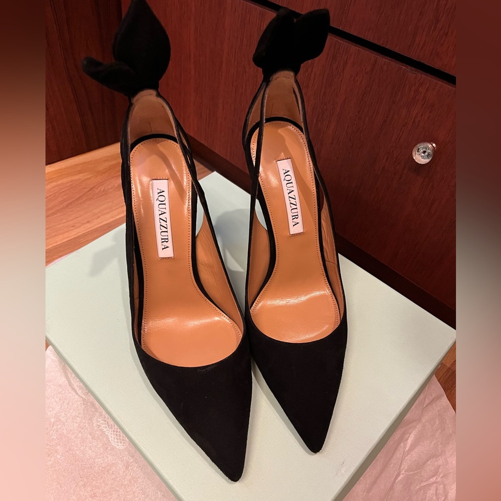 Aquazurra 105mm bowtie black suede heel pumps